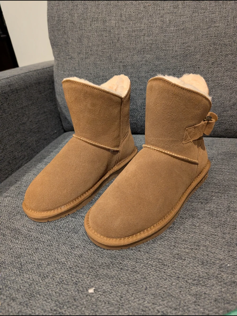 BearPaw cozy suede